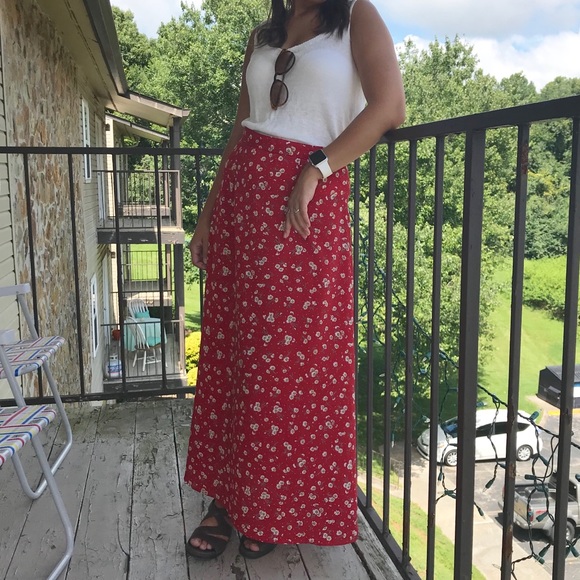 VTG Floral Skirt - Picture 2 of 6